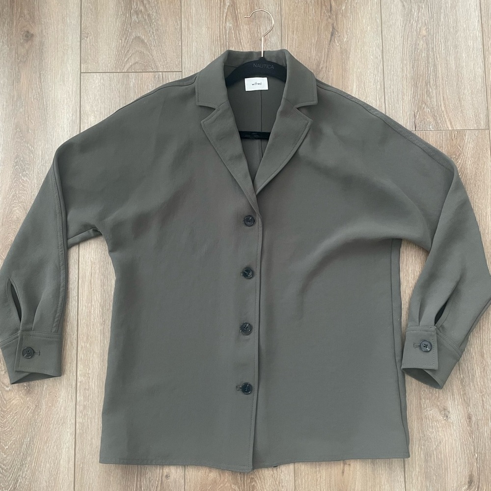 Wilfred button down shirt/shacket size 2xs
